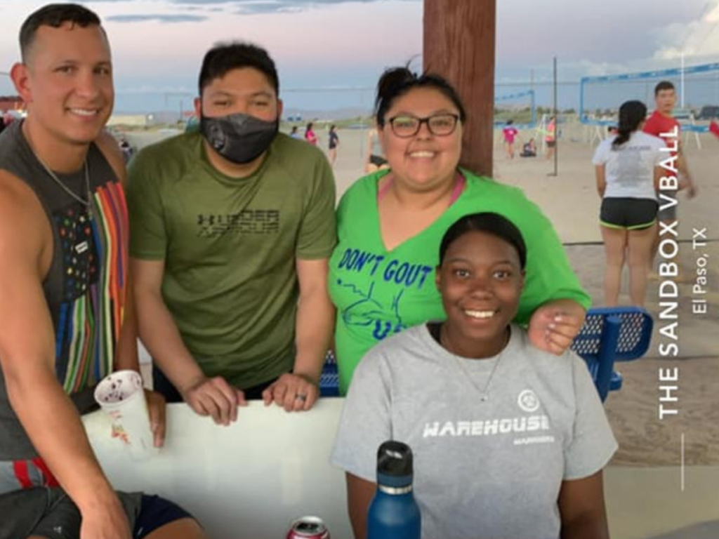 PIC of El Paso Sand Volleyball league players